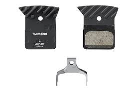Shimano Pastilla de Resina L05A-RF con Aleta y Muelle (par)